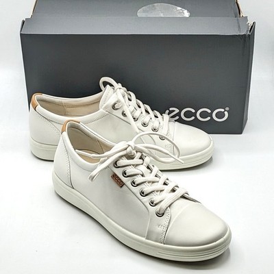ECCO  Soft 7  Women's Contemporary Genuine Leather Cushioned Sneaker (White) 7.5