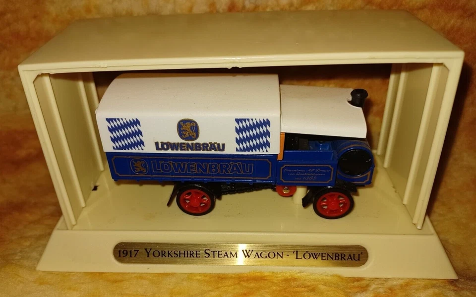 Matchbox Models of yesteryear 1917 Yorkshire Steam wagon LOWENBRAU with stand - Image 2 of 4