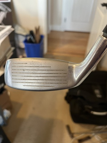 Adams Idea Tech A4 3 Hybrid 19* Mitsubishi Rayon JAVLNFX Stiff Graphite RH - Picture 2 of 11