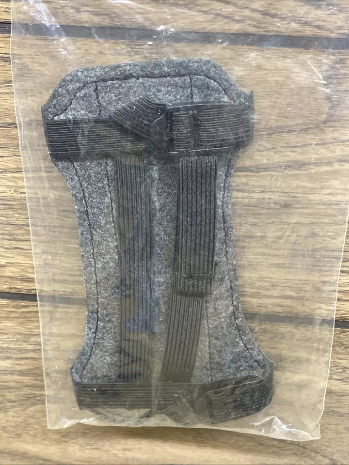 Neet Arm Guard Archery Youth Mini, Strata Camouflage NY-MG #55416 New - Image 4 of 4