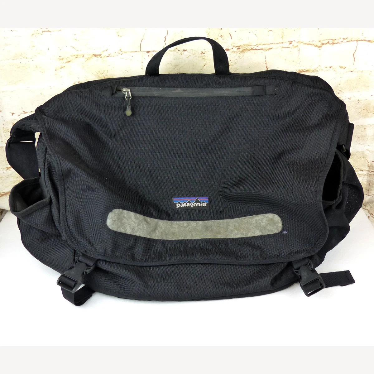 Black Patagonia Messenger Bags for Men for sale | eBay