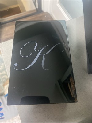 Kilian perfume box.