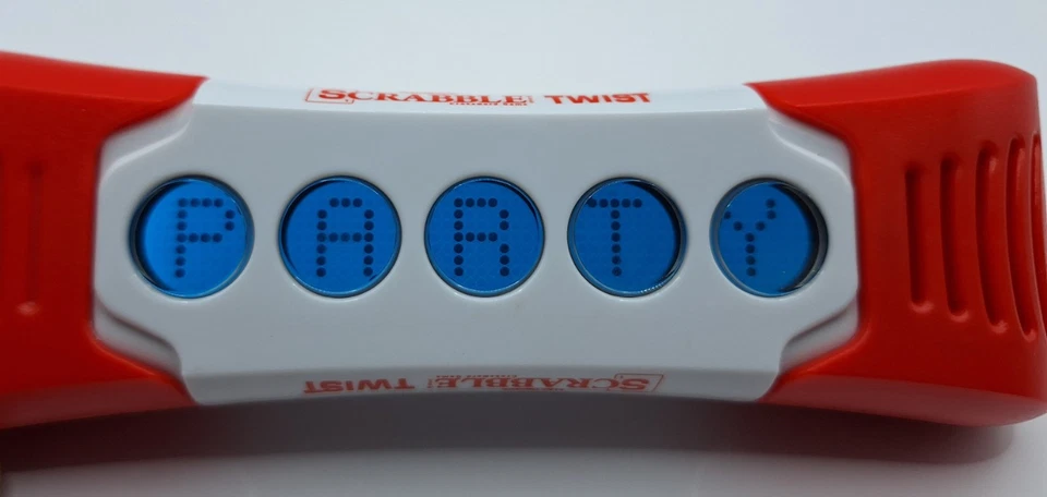 Hasbro Electronic Scrabble Twist Pass & Play Crossword Game 2014 Works Great - Image 2 of 4