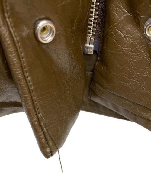 Ameri                    PASTING LIKE FAKE SYNTHE… - image 5