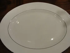 LENOX HERALD SQUARE WHITE 13" OVAL PLATTER 