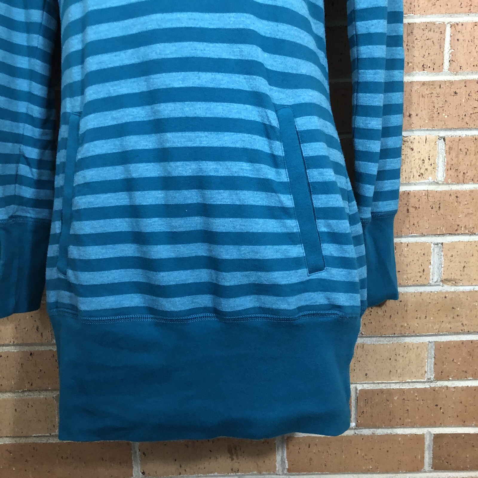 EXPRESS Size Extra Small Striped Long Sleeve Pull… - image 2