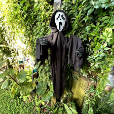 Rare 2010s Ghost Face Scream Spirit Halloween Light Up Hanging Decoration Prop