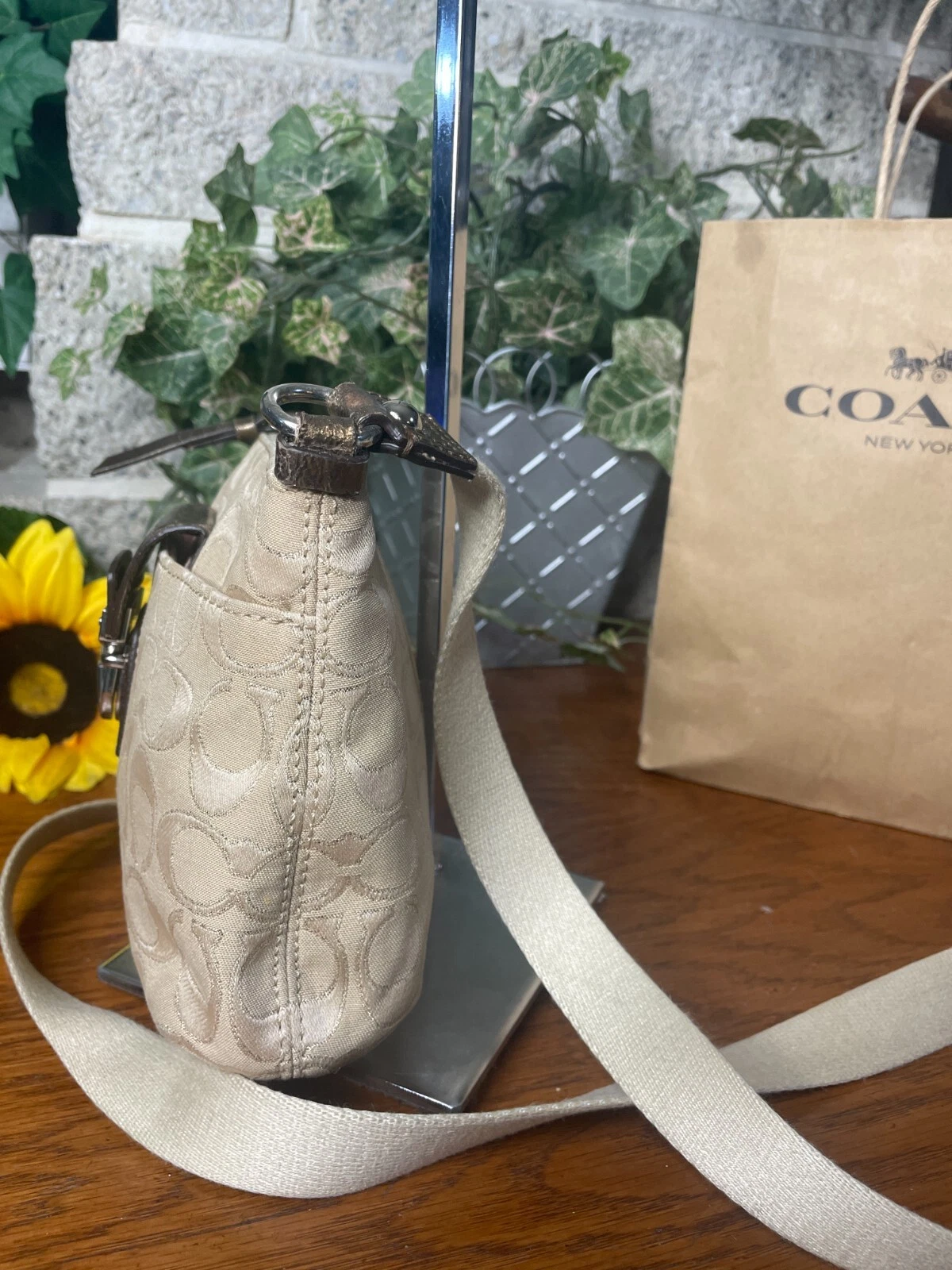 BORSA A TRACOLLA COACH SIGNATURE POPPY SWINGPACK 47018 BORSA A TRACOLLA BORSA A TRACOLLA