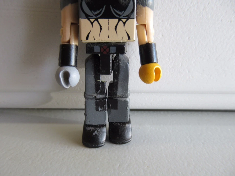 Minifigura Marvel Minimates Retro XForce Modern XForce X23 B1 Foto 3 de 4