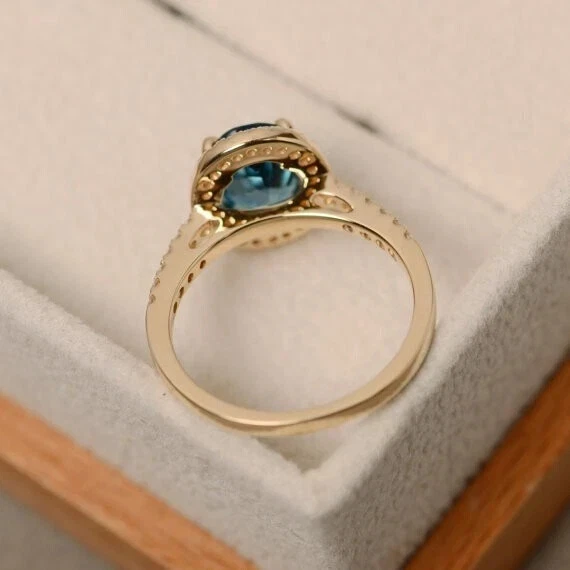 Anillo de compromiso de diamantes con topacio natural de corte ovalado de 2,30 quilates de oro amarillo de 14 quilates talla 8 Foto 4 de 4