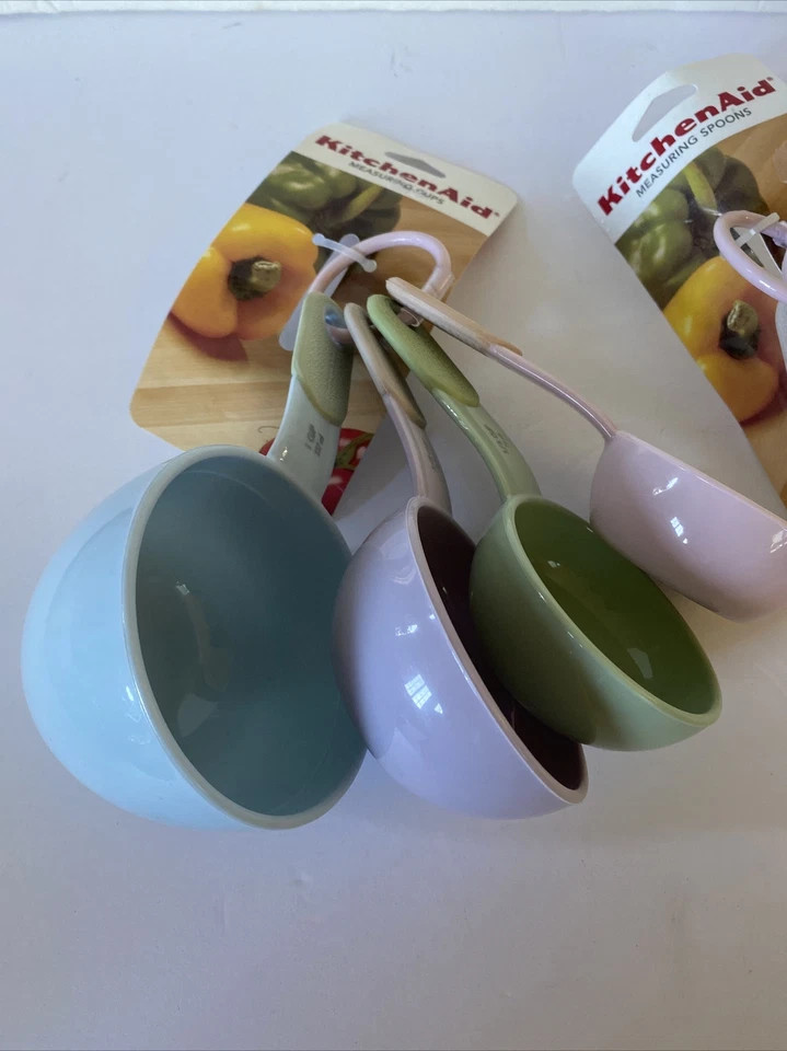 Multi Color KitchenAid Measuring Cups and Spoons Set Pink Blue Yellow Green New - Image 2 of 3