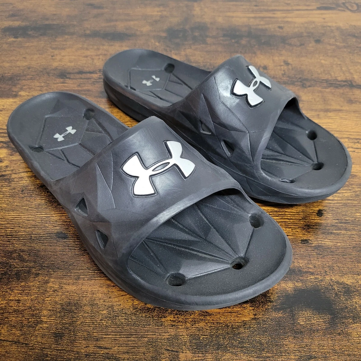 Under Armour UA Slide Black Waterproof Shower Sandals Beach Mens 7 Womens 8