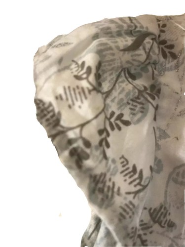 NEW ADAMS Girl pretty white tunic: sage & silver floral detail & waist tie. 5yrs - Picture 4 of 4