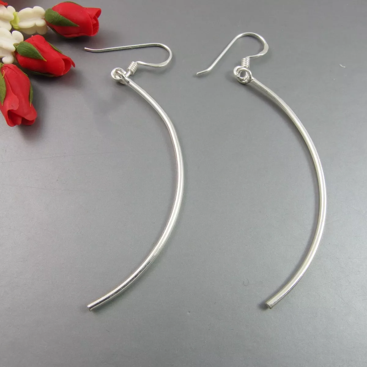 Thin dangle earrings deals