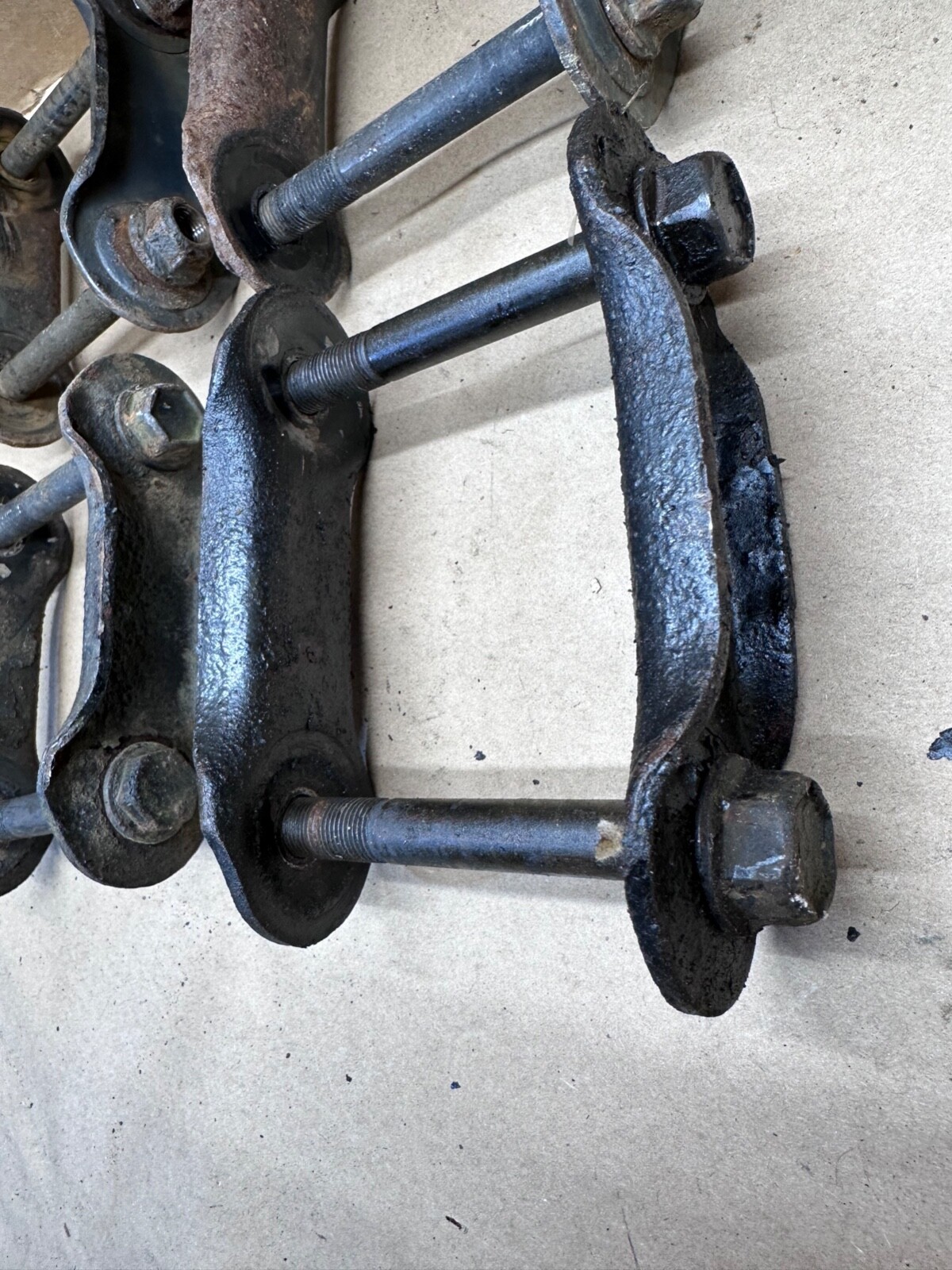 8795 Jeep Wrangler YJ Leaf Spring Shackle Set of 4 Bolts Front Rear 4" OEM eBay