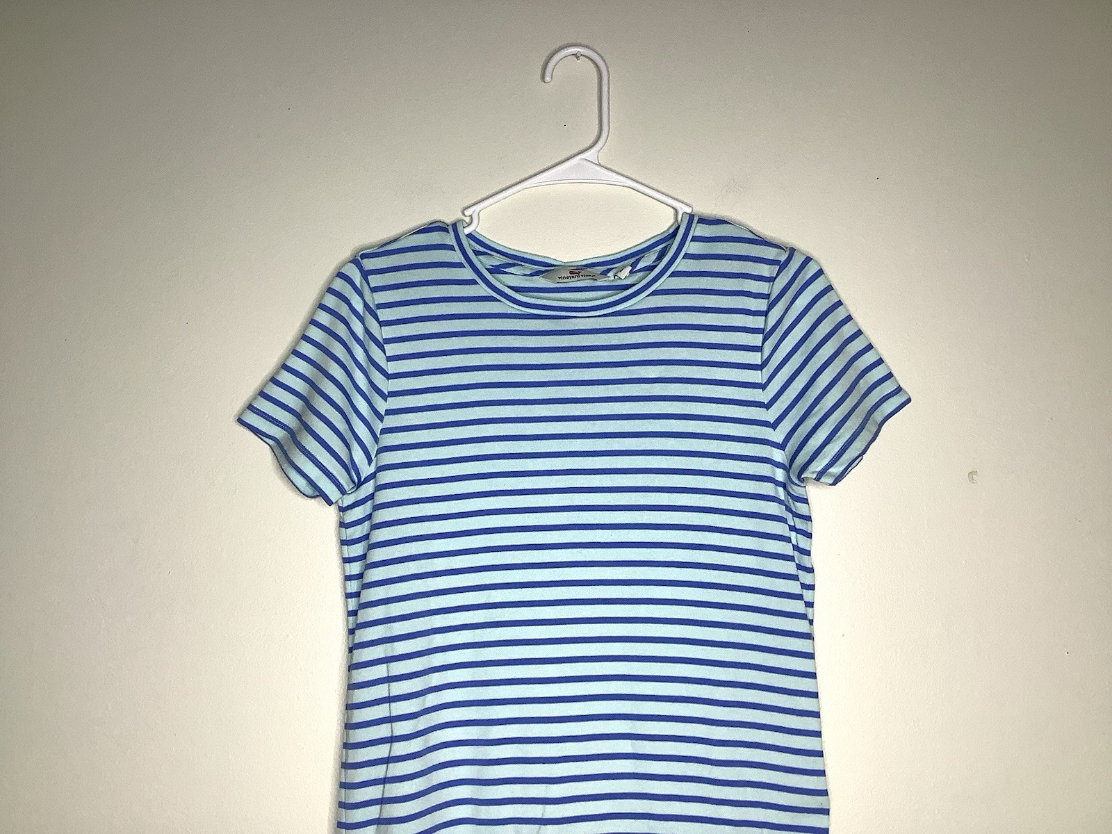 Vineyard Vines Preppy Blue Striped Basic Tee Wome… - image 2