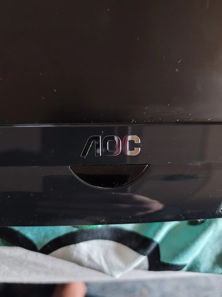 AOC L22W981 LCD Monitor  - Fernseher mit Standfuß - Bild 2 von 4