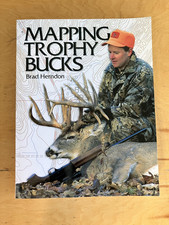 Mapping Trophy Bucks by Brad Herndon 2003 Trade Paperback VERY GOOD