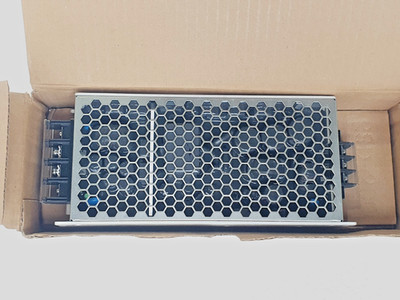 MEAN WELL RSD-200D-48 Schaltnetzteil In 67-143 VDC Out +48VDC 4,2A NEU