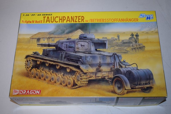 Dragon 6402 Pz.Kpfw. Iv Ausf. E Tauchpanzer W/Betriebsstoffanh. 1:35 Neu Mit Ovp-image