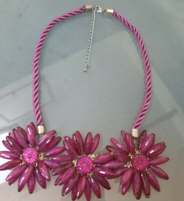  SHORT 3 FLOWER NECKLACE PINK MATALAN 