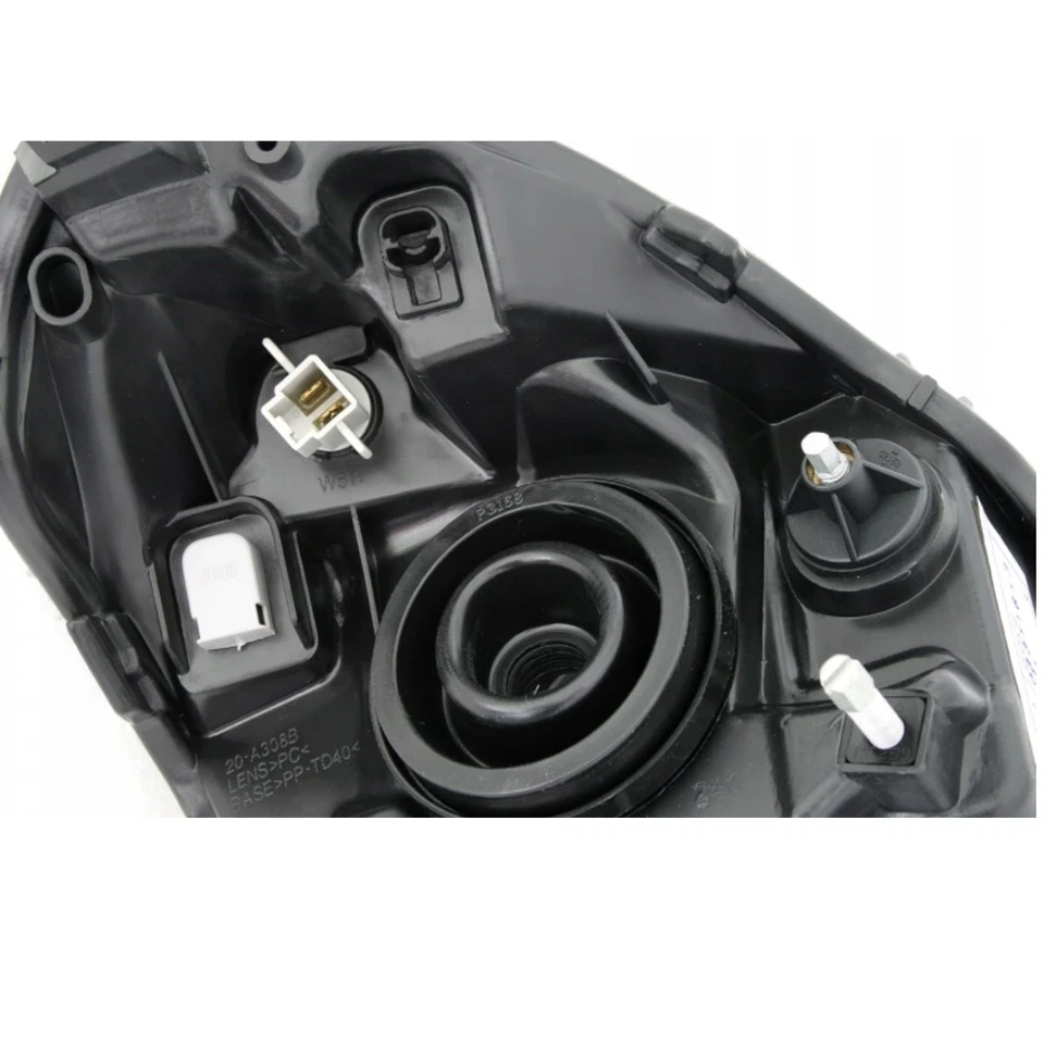 Scheinwerfer Set Frontscheinwerfer für Nissan Micra K12  Schwarz H4  - Bild 4 von 4