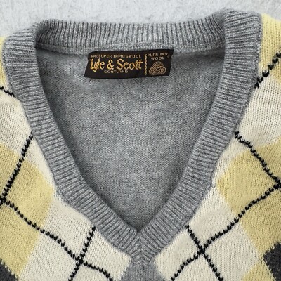 Lyle & Scott Argyle Sweater Womens Small Gray Lambswool V