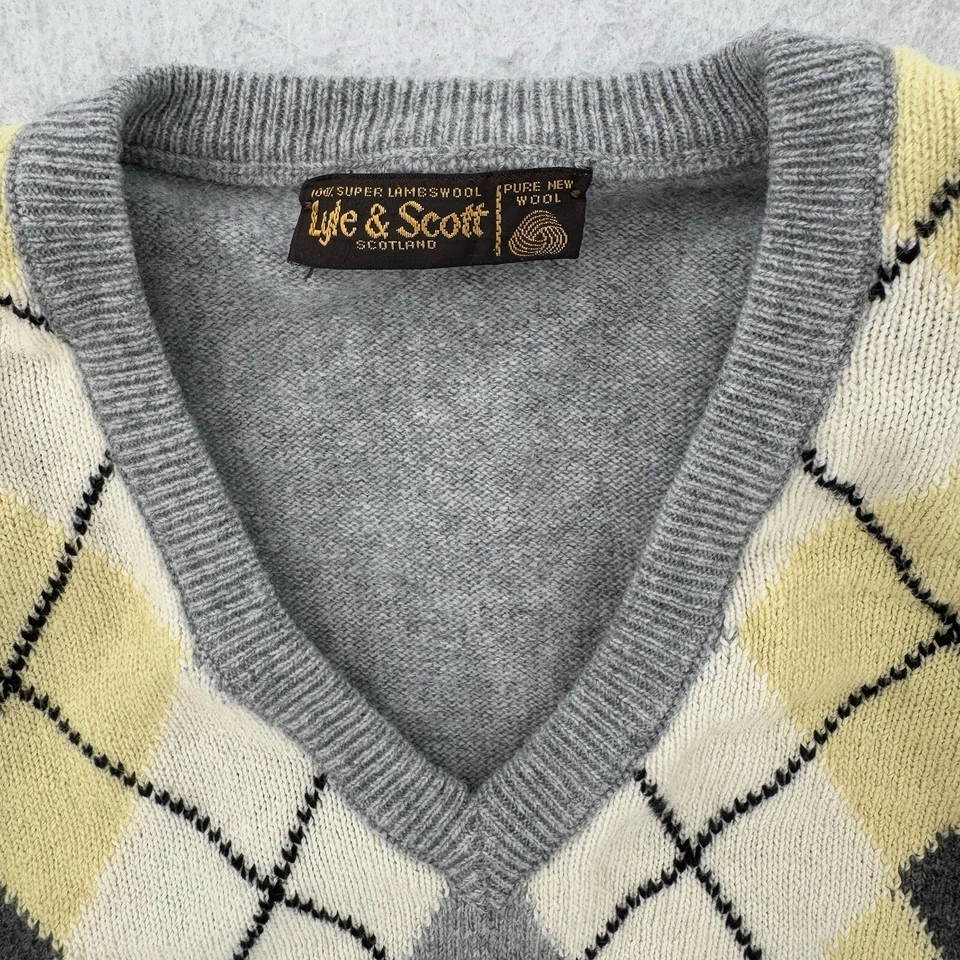 Suéter Lyle & Scott Argyle Mujer Pequeño Gris Lana de Cordero Cuello en V Clásico Escocia Foto 3 de 4