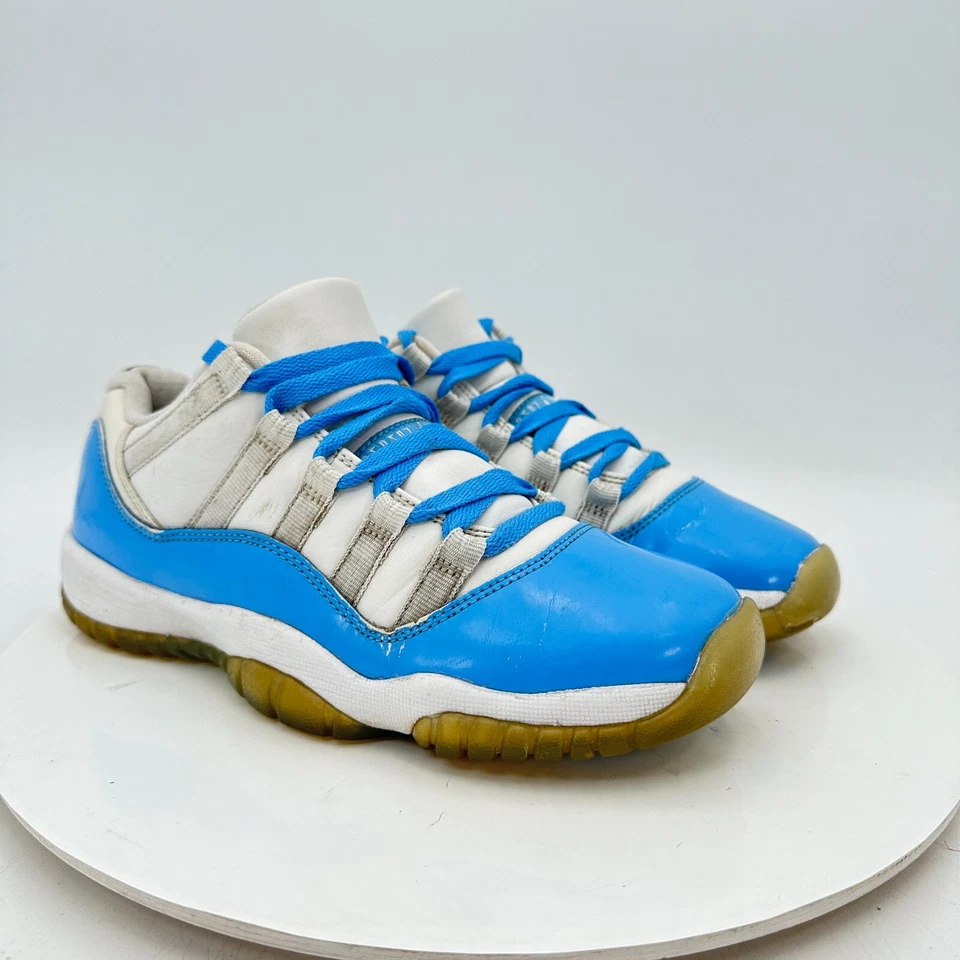 Nike Air Jordan 11 Bajo UNC Juvenil Talla 5Y Mujer 6.5 528896-106 Zapato Azul Universitario Foto 4 de 4