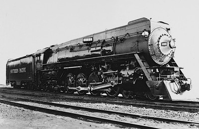 Southern Pacific (SP) 4462 Lima GS-6 4-8-4 in 1943 8.5 x 11 Photo