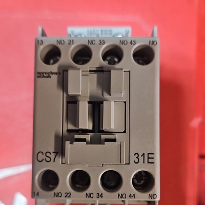 Sprecher + Schuh CS7 Auxiliary Contact CS7-31E-120 3NO 1NC 25A 110/120VAC