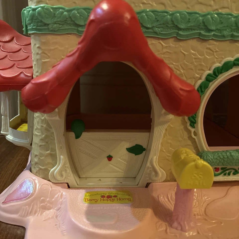Casa de muñecas vintage 1983 Strawberry Shortcake Berry Happy Home casa de muñecas  Foto 4 de 4