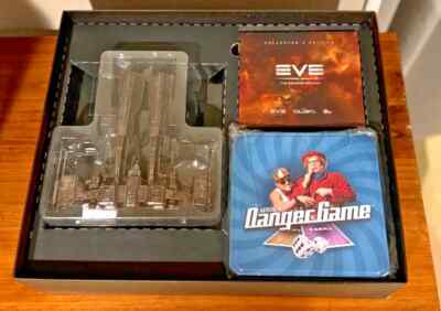 Eve Online: The Second Decade Collectors Edition 2013 - COMPLETE