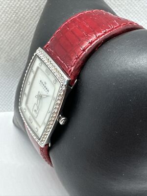 Skagen Denmark 384SSLR8A Women Red Leather Analog Dial Quartz Wrist Watch AEA331 Skagen Denmark 384SSLR8A Women Red Leather Analog Dial  main image 3