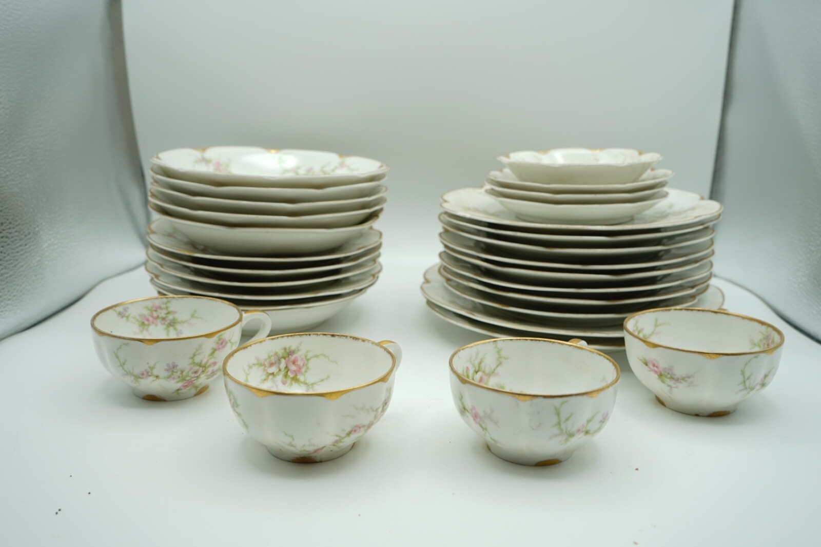Antique Set of 28 Haviland Limoges Porcelain Dinnerware, Pink/Gold Rose Pattern