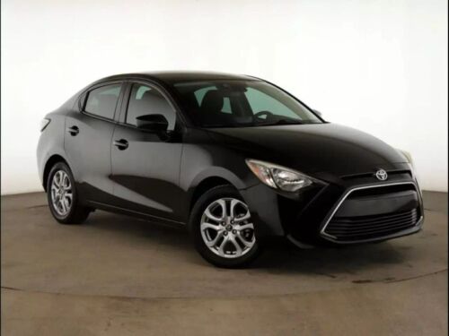 2017 Toyota Yaris iA Base