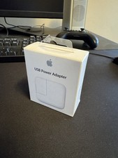 Genuine Apple MD836LL/A 12W USB Power Adapter - White
