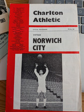Charlton Athletic v Norwich City 20/11/1965 ( Division Two )