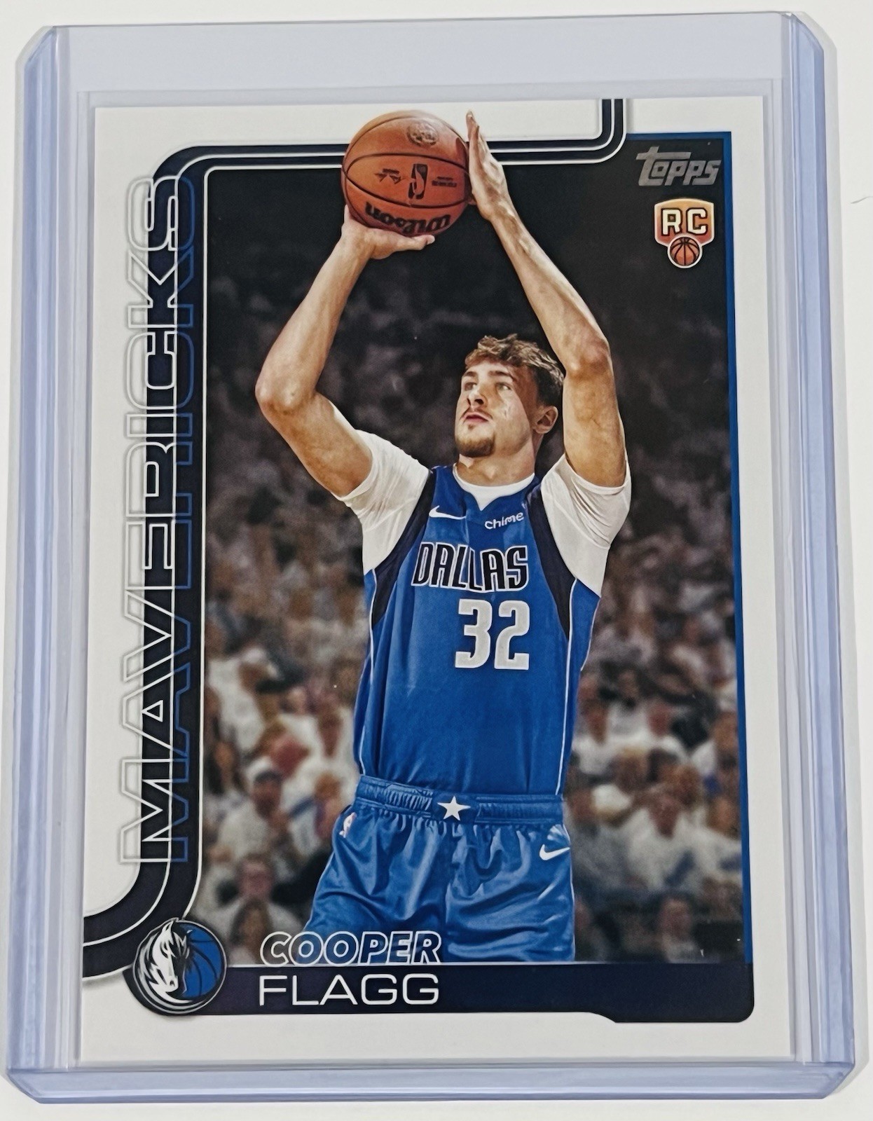 Cooper Flagg 2025-26 Topps #201 RC Dallas Mavericks Rookie Basketball Card