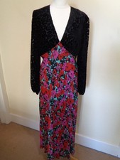 RIXO 'MELANIE' BLACK AND MULTI VELVET AND FLORAL V NECK MIDI DRESS - SIZE 14