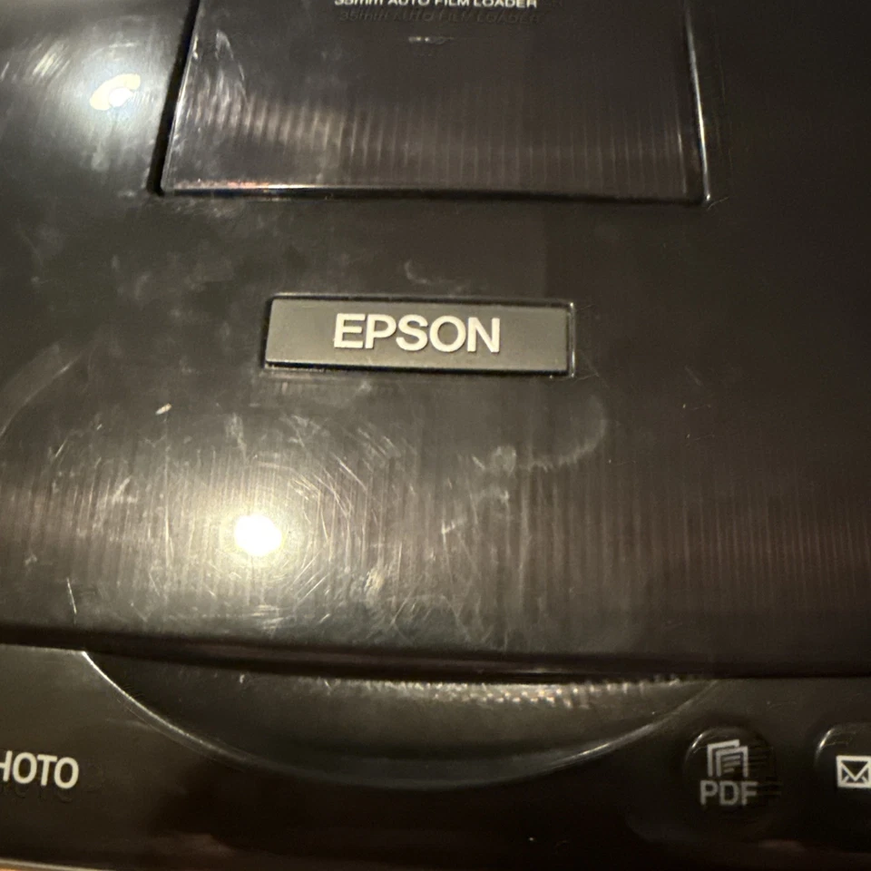 Epson Perfection 3590 Color Photo Scanner 35mm Auto Film Loader Untested No Cord - Image 4 of 4