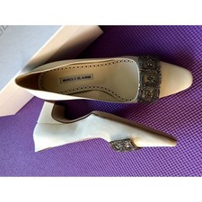 $1315 Manolo Blahnik Pumps Silieraso Silk Crystal Ornament Size 37 New Heels 