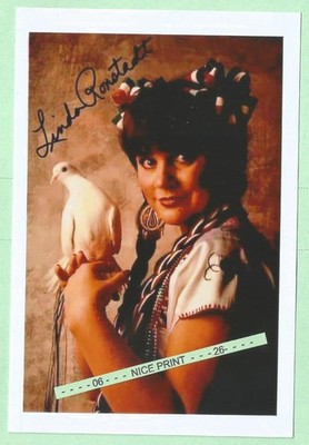 Found PHOTO of Beautiful Singer LINDA RONSTADT Legendary Voice and Performer