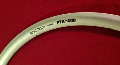 2er Set Azonic Pyramid Double Wall Felgen, 26'', 36 Loch, silber, made in USA,NOS