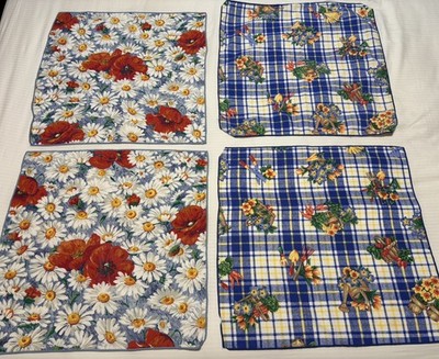 4 Vintage Cotton Napkins, 2 Sets of 2 Each, Floral Daisies Blue Red EUC