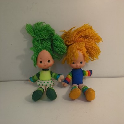 Zwei Mattel Rainbow Brite Hallmark 1983 Puppen 30 cm - Patty O'Green und Iridella