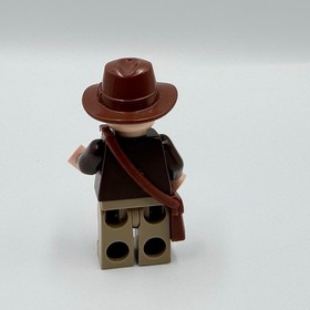 LEGO Indiana Jones Minifigure with Fedora and Satchel Bag 7626 7627 7628