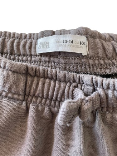 Zara Shorts Low Sun Regular Fit Gray Boys Size 13-14 24x6 Good Condition - Picture 6 of 9