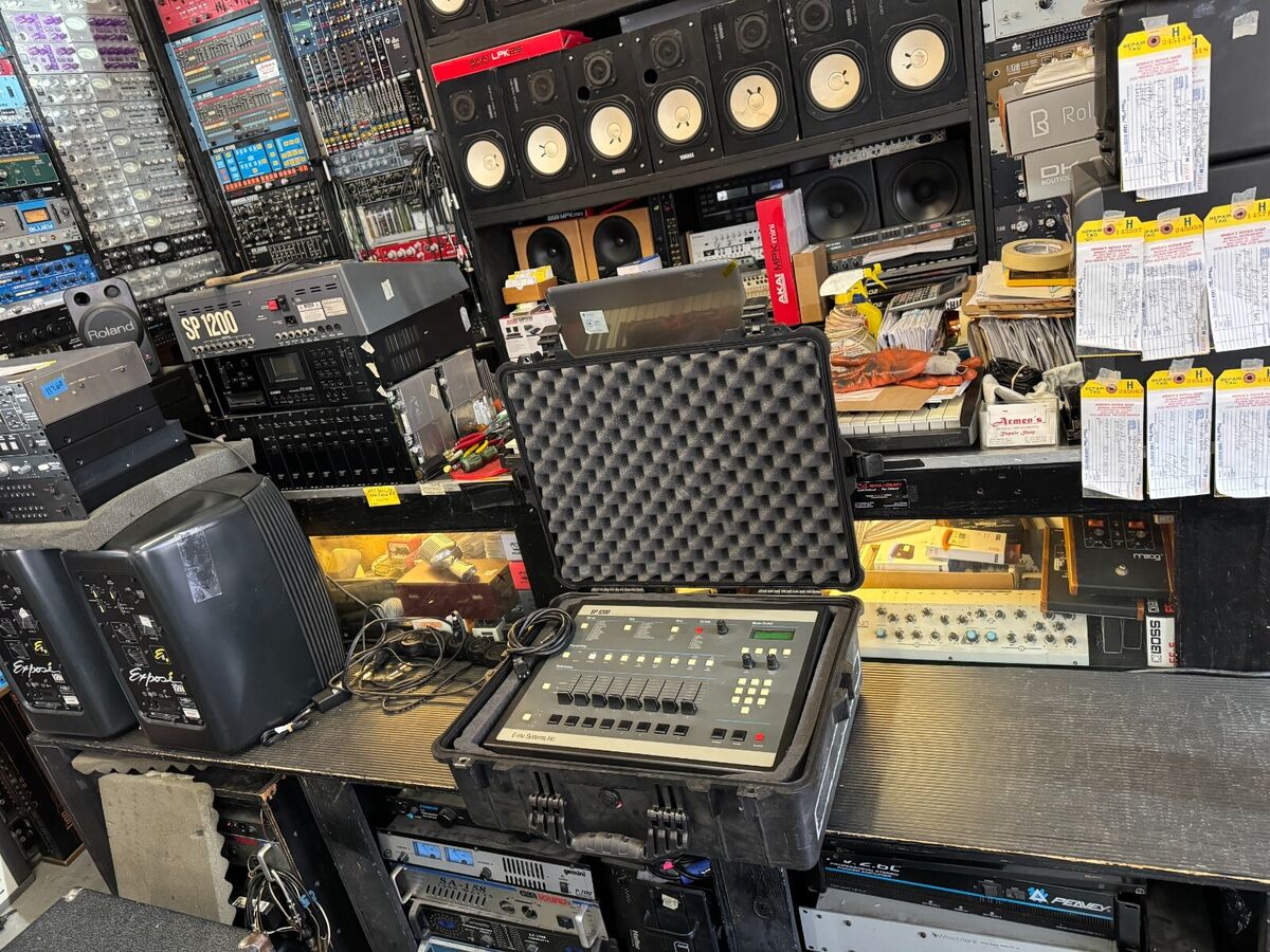 DTM・DAW Sp1200 EMU Systems SP1200 Sampler Drum Machine Final Edition
