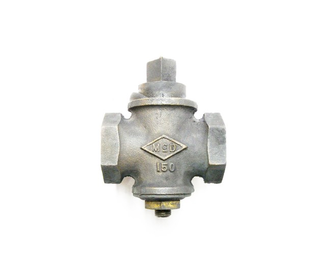 NEW MCD 150 3WAY BRONZE MANUAL PLUG VALVE 11/4 NPT eBay